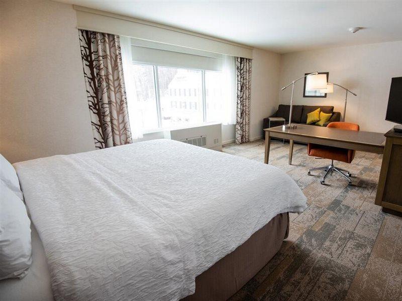 Hampton Inn & Suites Manchester, Vt Eksteriør billede