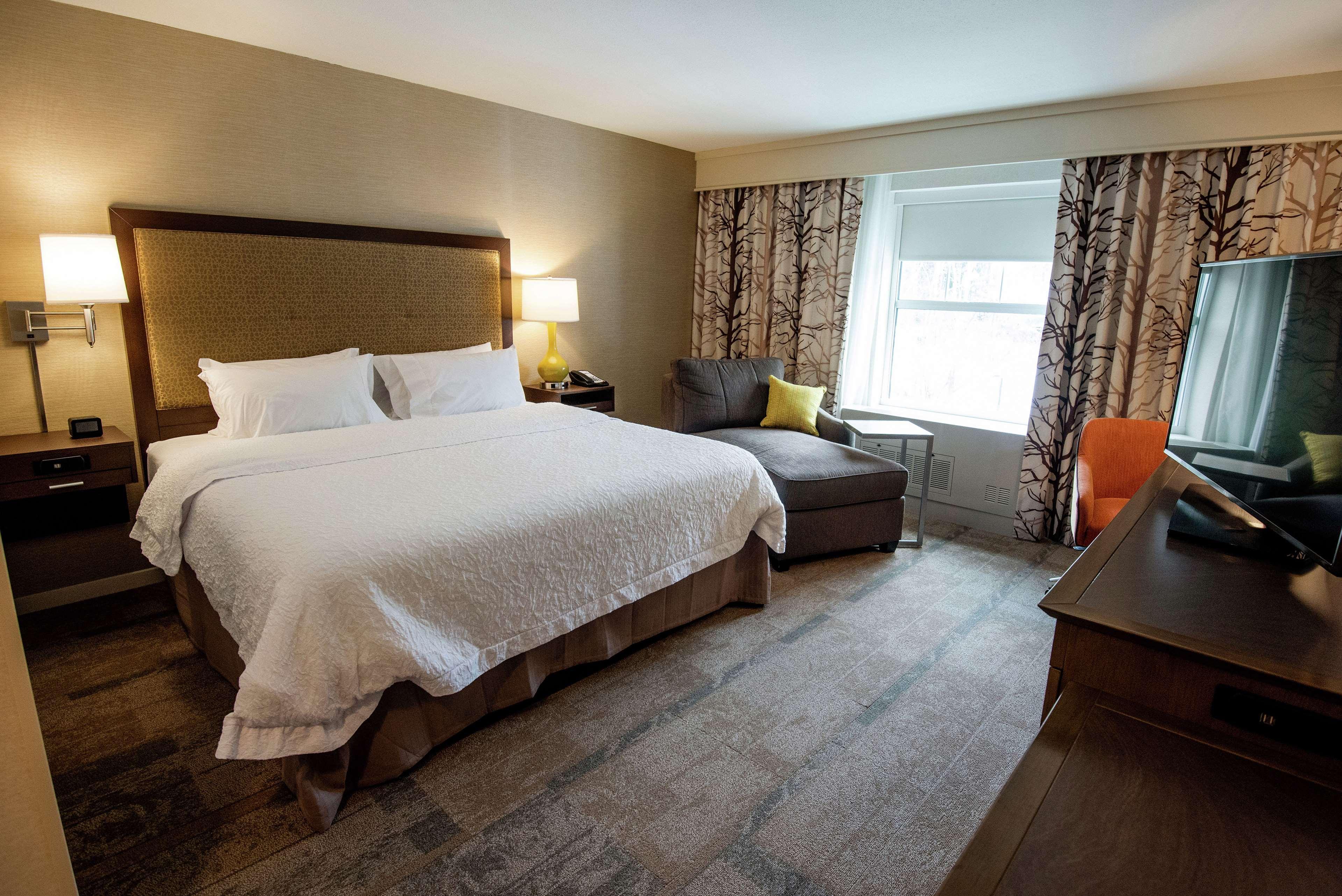 Hampton Inn & Suites Manchester, Vt Eksteriør billede