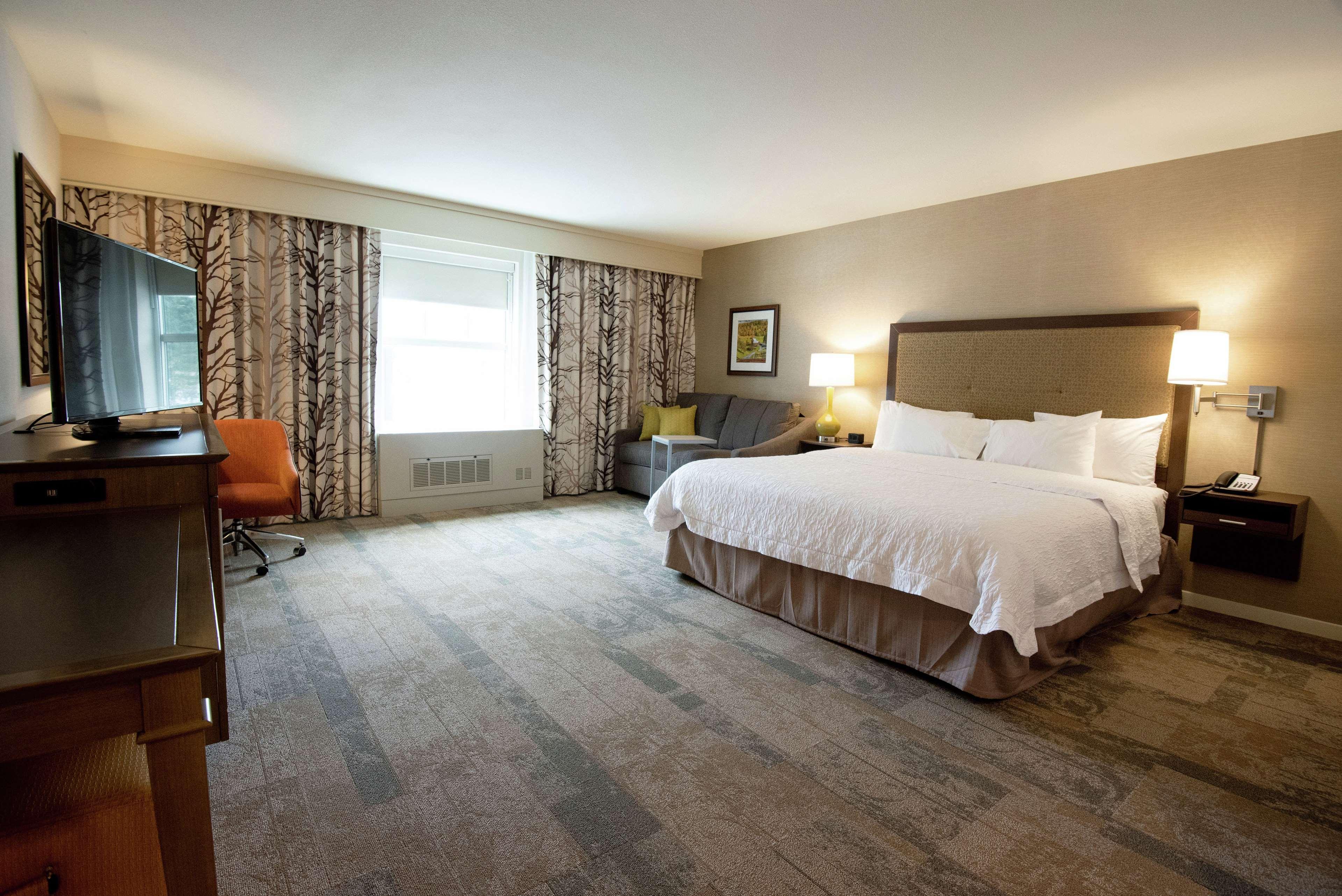 Hampton Inn & Suites Manchester, Vt Eksteriør billede