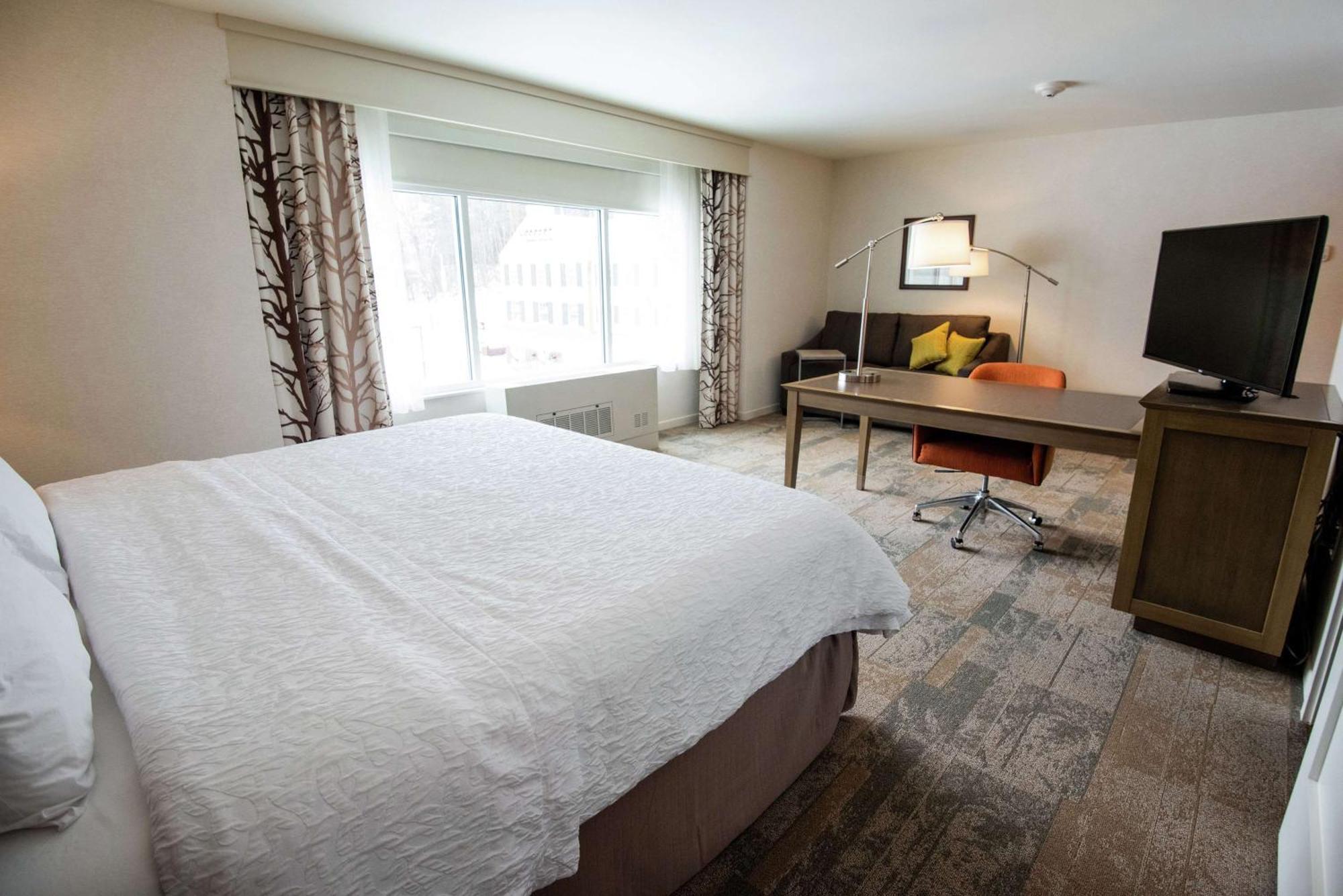 Hampton Inn & Suites Manchester, Vt Eksteriør billede