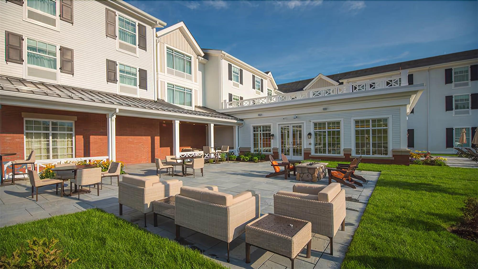Hampton Inn & Suites Manchester, Vt Eksteriør billede
